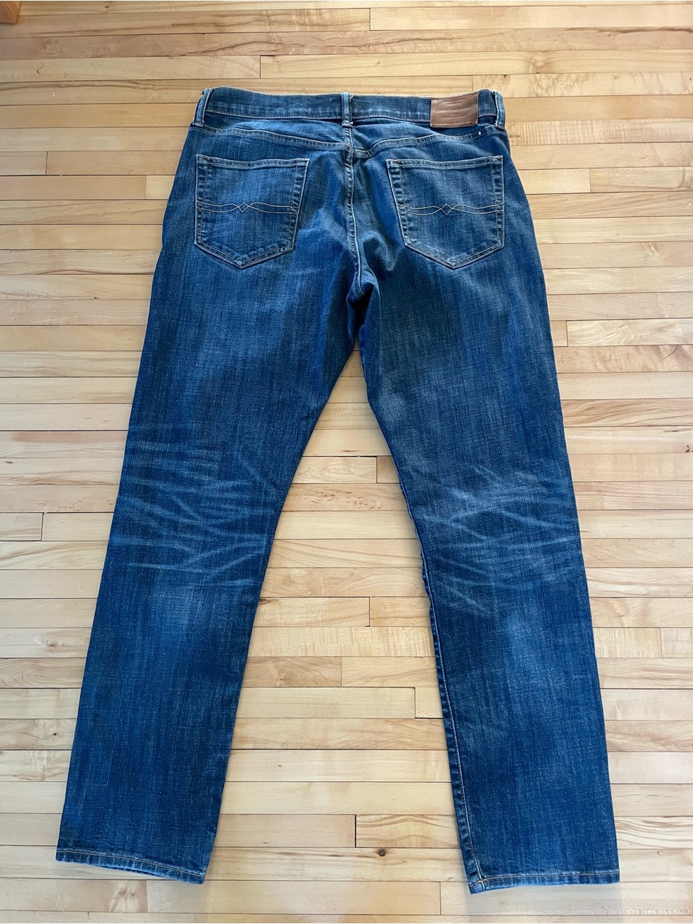 Lucky Brand Men's Slim Straight Jeans in Dark Blue Wash